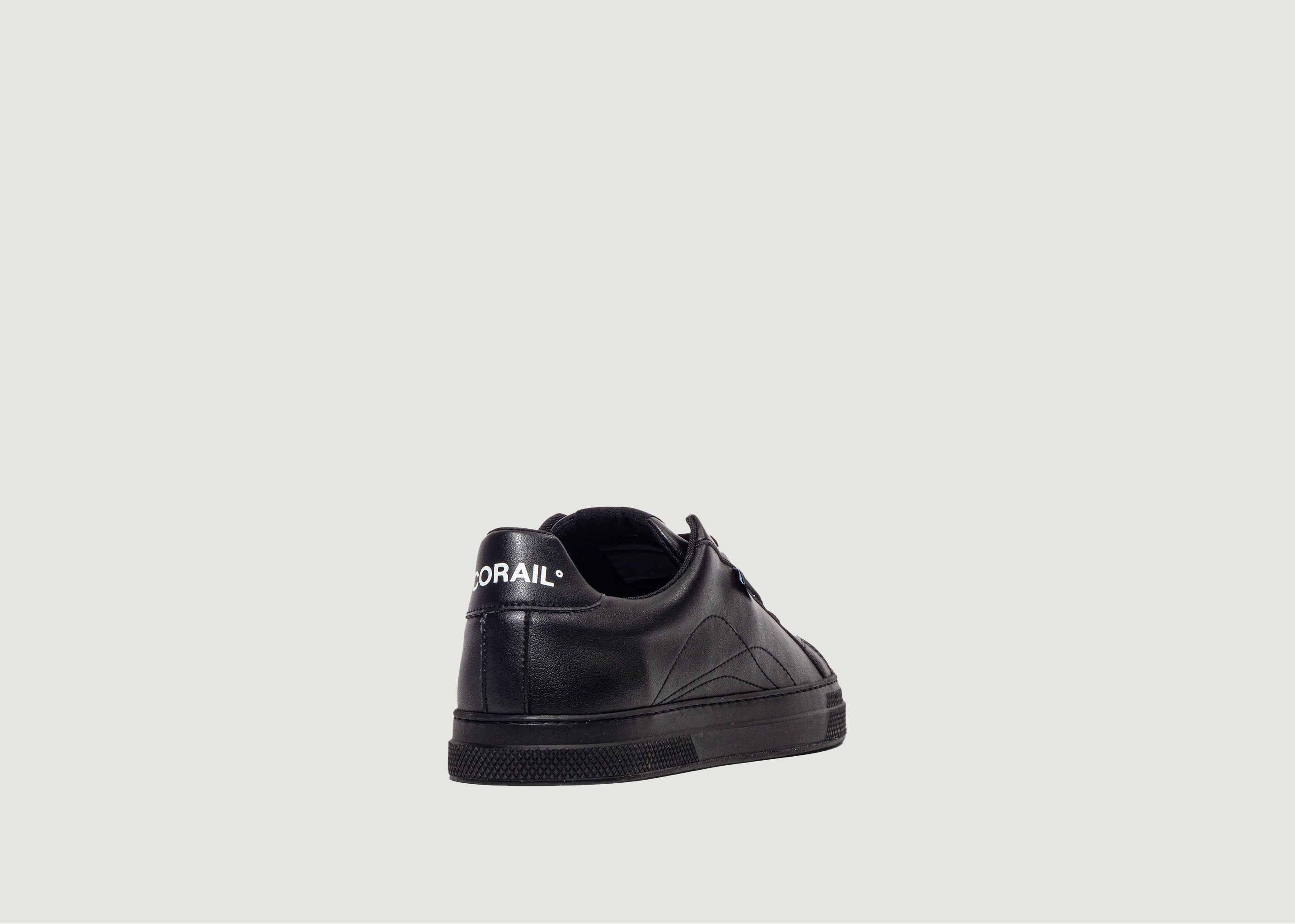 ORIGINS BLACK