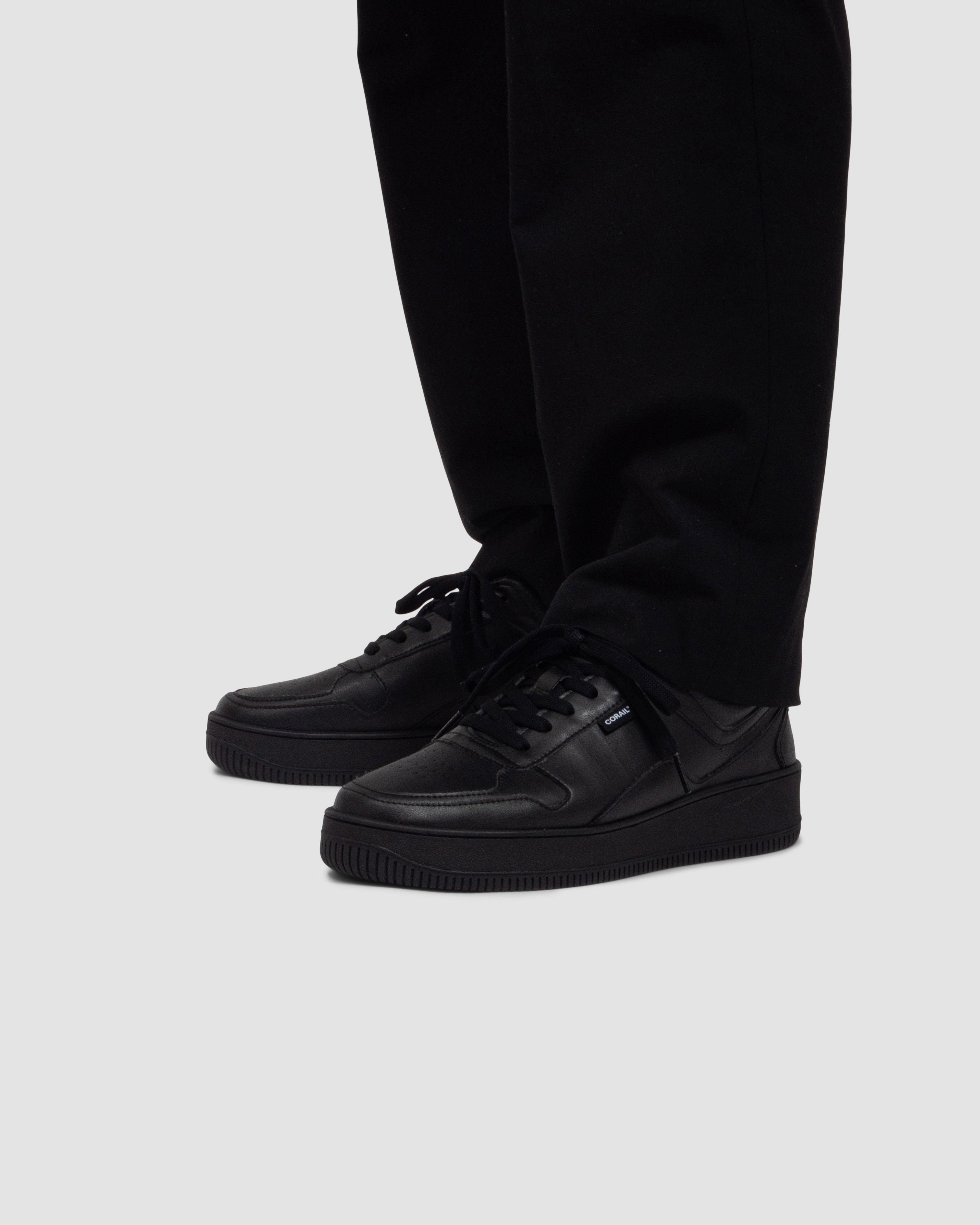 LINE 90 BLACK